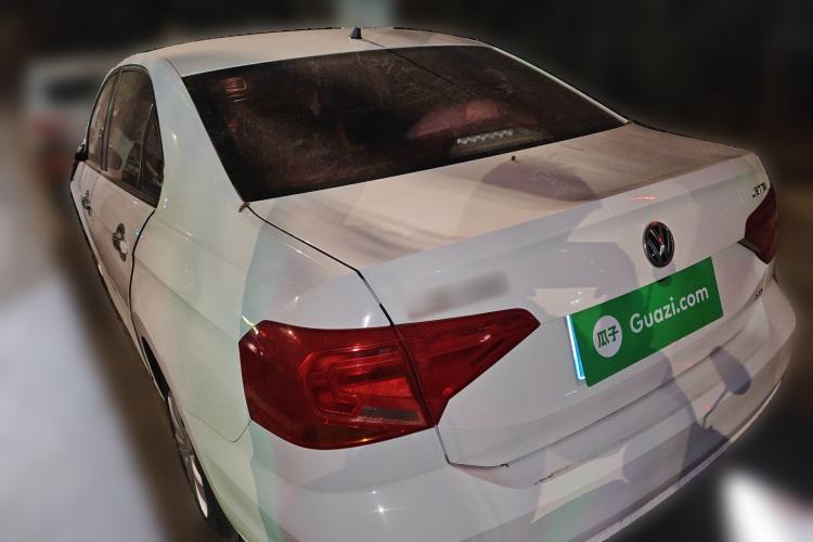 Used Volkswagen Jetta 2017 1.5L Manual Fashion Edition