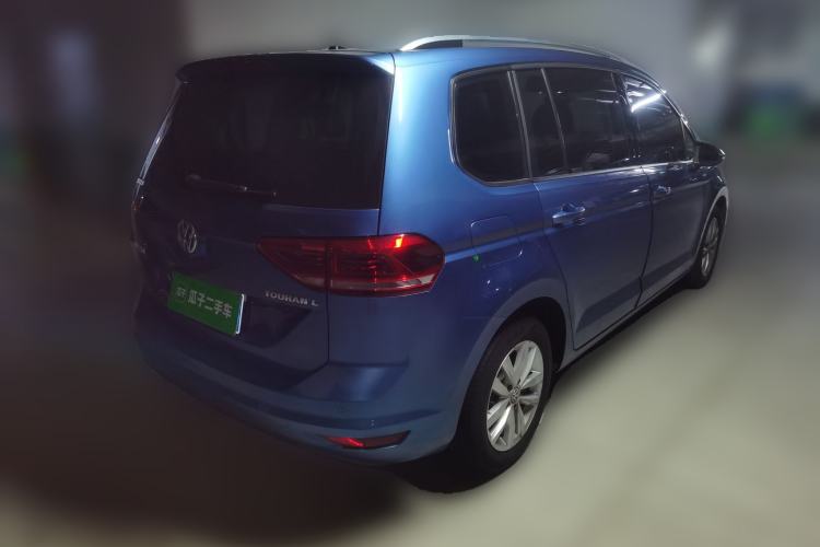 Used Volkswagen Touran 2018 Volkswagen Touran L 280TSI DSG Comfort Edition 7 Seats China VI Standard