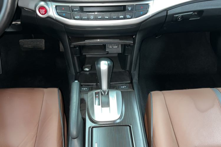 Used Honda Crosstour 2016 2.4L Luxury Edition
