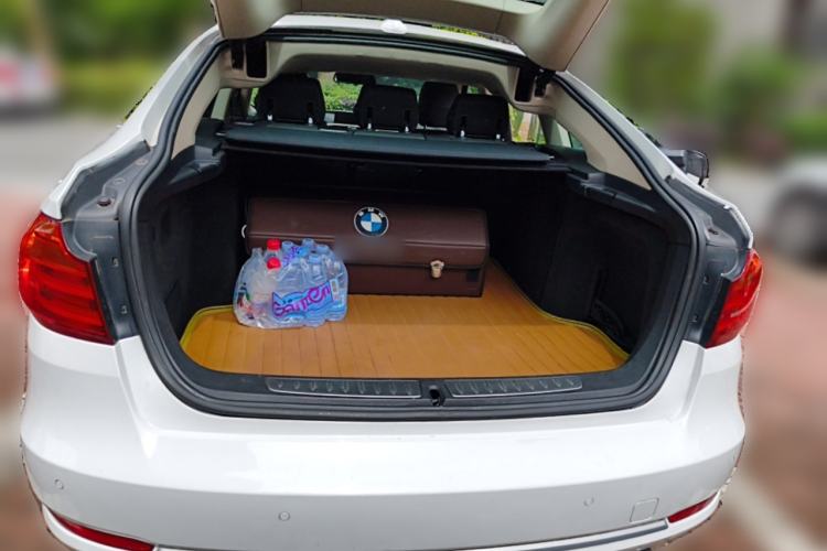 Used BMW 3 Series GT 2013 320i Sport Design Package Trunk