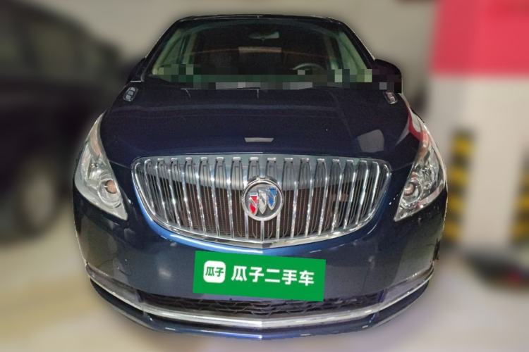 Used Buick GL8 2013 2.4L CT Luxury Business Comfort Edition Front