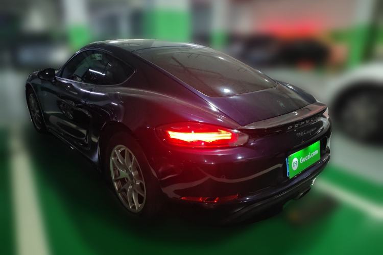 Used Porsche 718 2016 Cayman 2.0T
