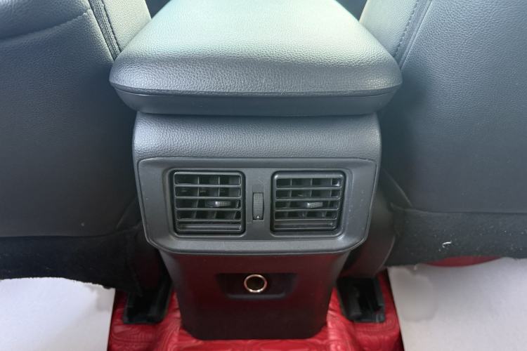 Used Toyota Wildlander 2022 2.0L CVT Two-Wheel Drive Leading Edition
