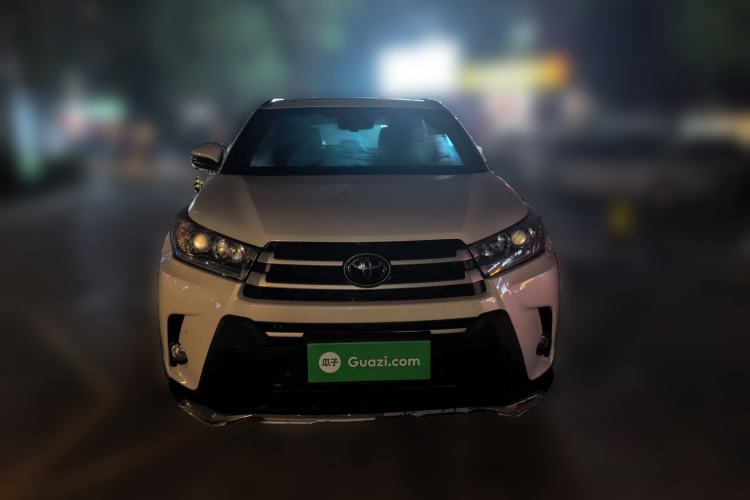 Used Toyota Highlander 2018 2.0T Four-Wheel Drive Luxury Edition 7 Seats China V Emission Standard