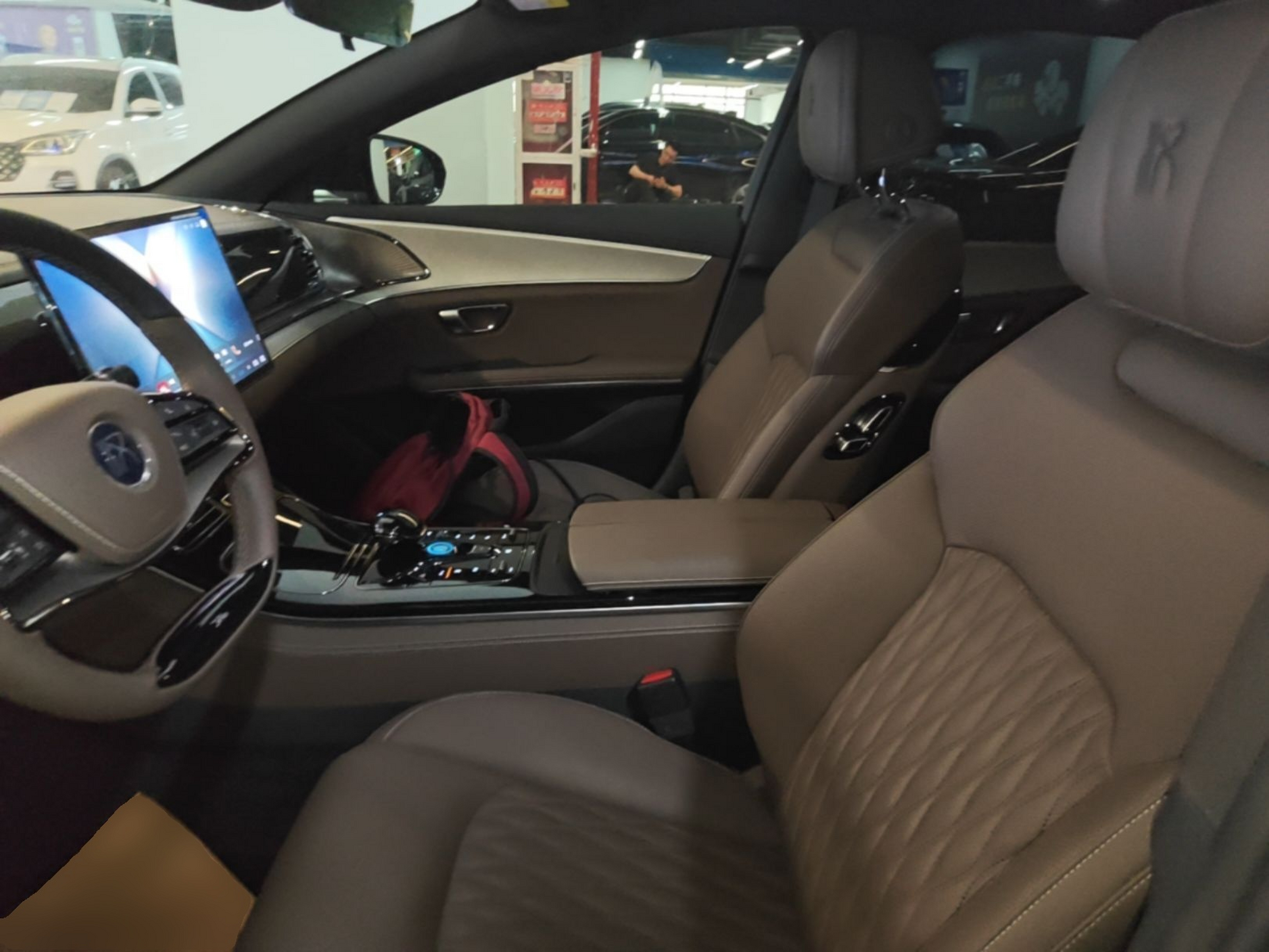 Interior delantero