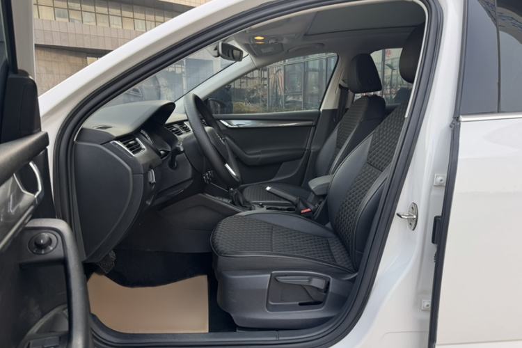 Used Skoda Octavia 2019 TSI280 DSG Luxury Edition Station Wagon China VI Standard