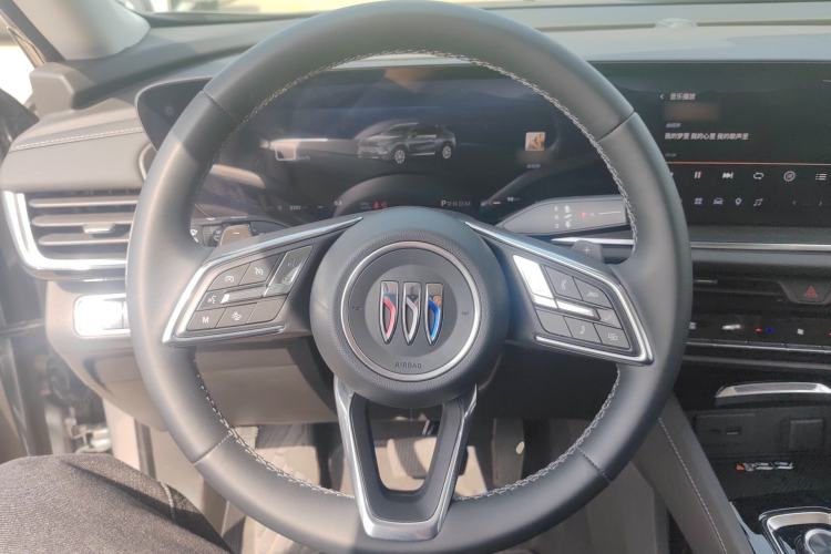 Used Buick Envision 2025 25T Entry-Grade Platinum Edition
