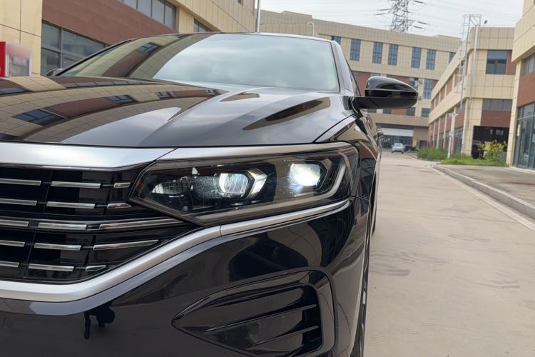 Used Volkswagen Passat 2023 Revised 330TSI Elite Edition Left Front Headlight