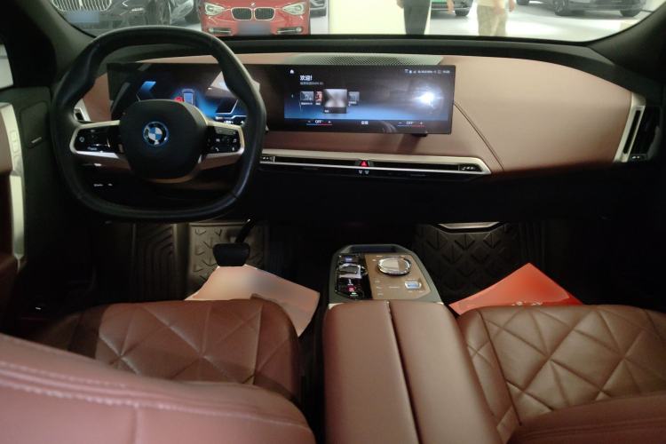 Used BMW iX 2022 xDrive50
