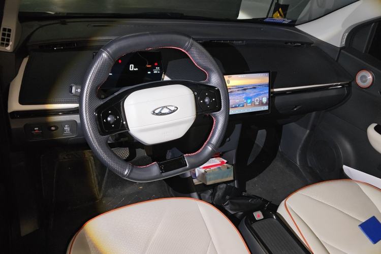 Used Chery QQ Little Ant 2024 Refreshed Version Youth Edition 321 km Beloved Edition 29.23 kWh
