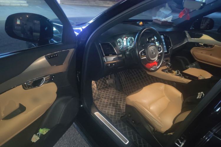 Used Volvo XC90 2017 T6 Zhiyi Edition 5-seater Driver Seat