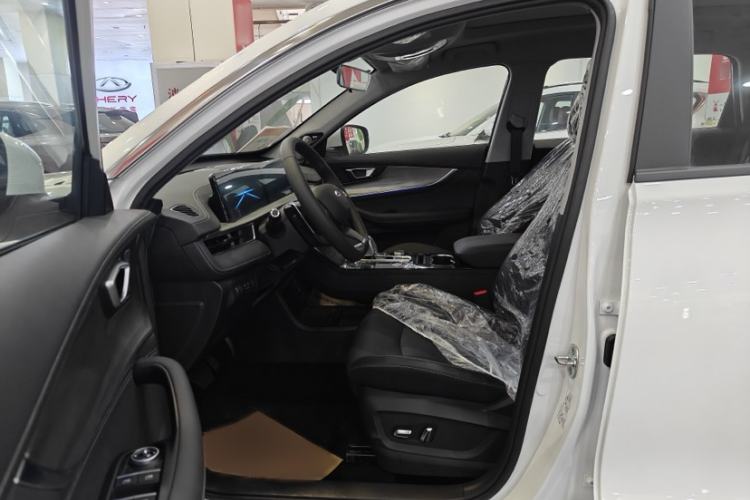 Used Chery Tiggo 8 PLUS 2023 290TGDI DCT New Enjoyment Edition
