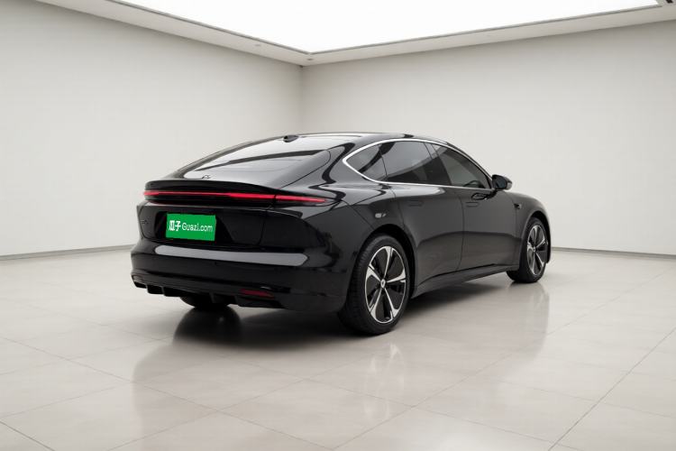 Used Nio ET5 2025 75 kWh Rear Right 45 Deg