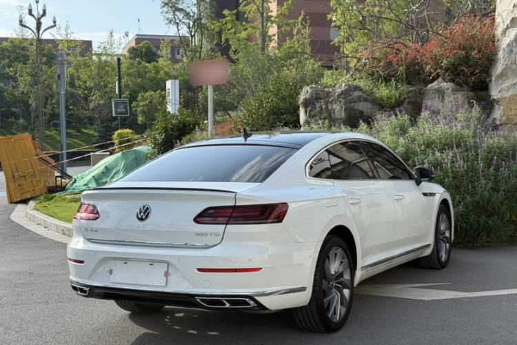 Used Volkswagen FAW-Volkswagen CC 2023 380TSI Striking Edition