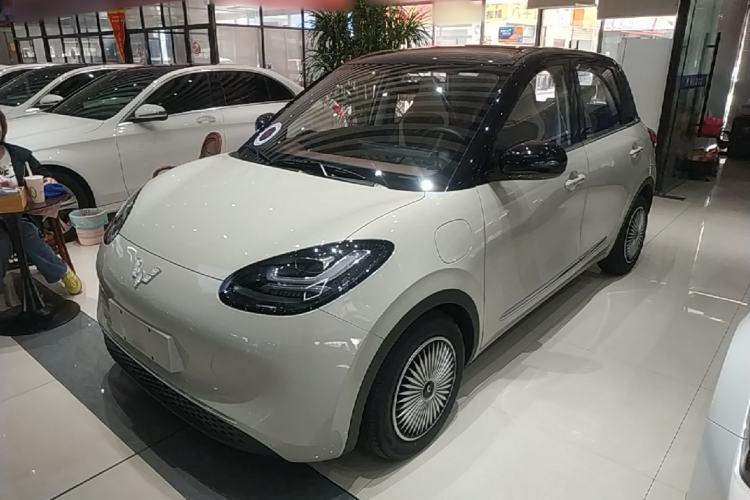 Used Wuling Bingo 2024 333 km Enjoyment Version