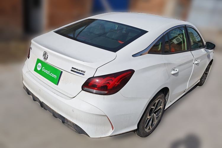 Used MG 5 2023 180 DVVT Manual Fashion Edition
