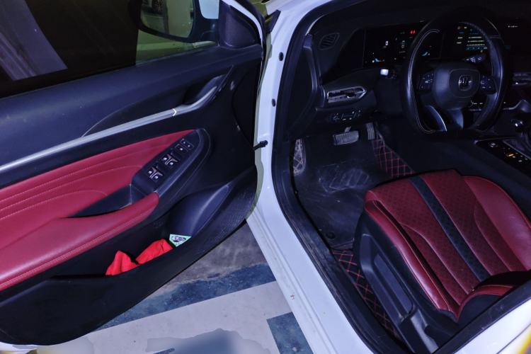 Used CHANGAN Eado 2021 PLUS Blue Whale NE 1.4T GDI DCT Prestige Model Driver Seat