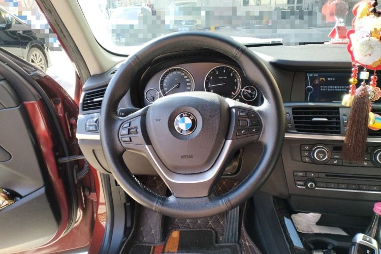 Used BMW X3 2011 xDrive28i Luxury Model
