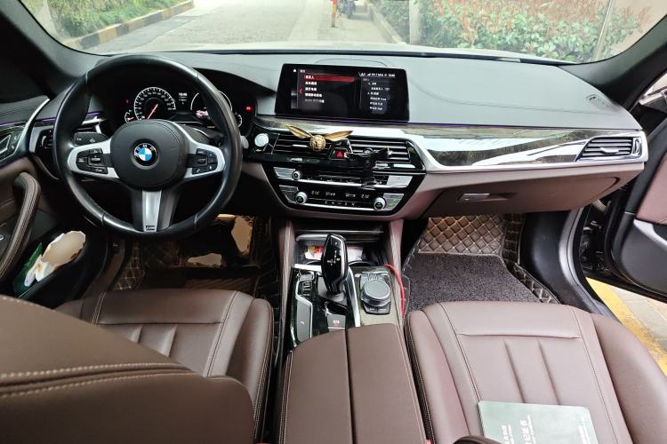 Used BMW 5 Series 2019 525Li M Sport Package