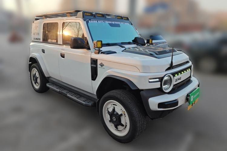 Used iCAR V23 2025 401 Two-Wheel Drive Advanced Edition Front Right 45 Deg