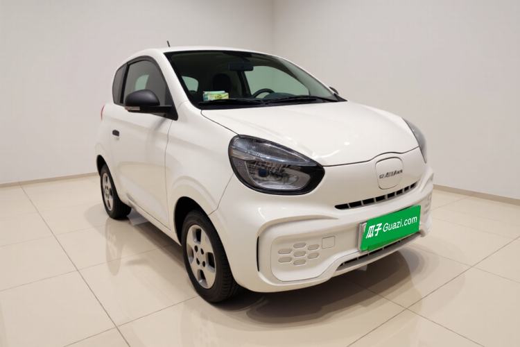 Used Roewe Clever 2021 302 km New Four-Seater Super-Efficient Version Exterior 2