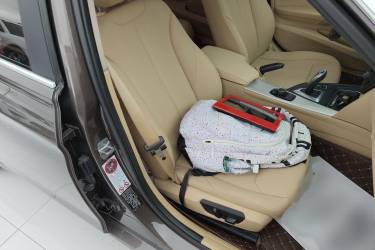 Used BMW 3 Series 2014 320Li Fashion Model