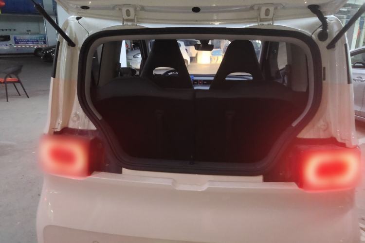 Used Wuling Hongguang MINIEV 2021 Macaron Fashion Edition Lithium-Ion Battery Trunk