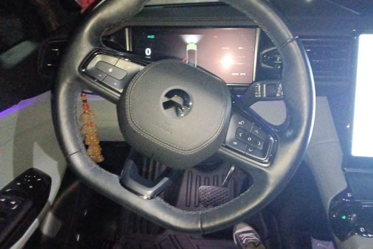 Used Nio ES6 2020 430 km Signature Edition Steering Wheel