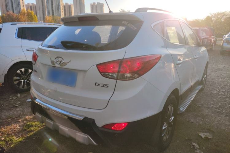 Used Hyundai ix35 2015 2.0L Automatic 2WD Comfort Edition China V Standard