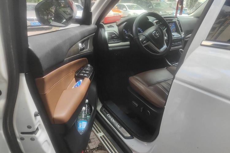 Used CHANGAN CS95 2017 2.0T Two-Wheel Drive Zhitu Edition