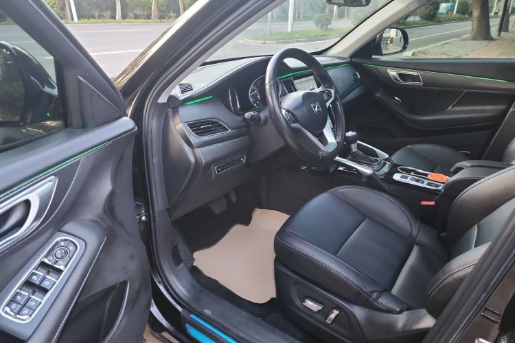 Used Zotye SR7 2016 1.5T CVT Cube Heart Edition China V Standard