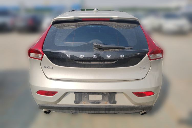 Used Volvo V40 2017 T3 Zhiyi Edition Rear