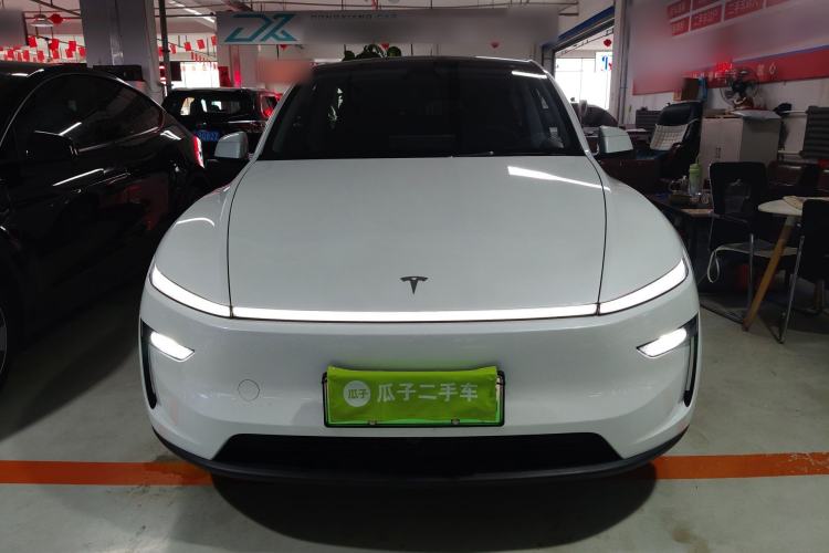 Used Tesla Model Y 2025 Rear-Wheel Drive First Edition
