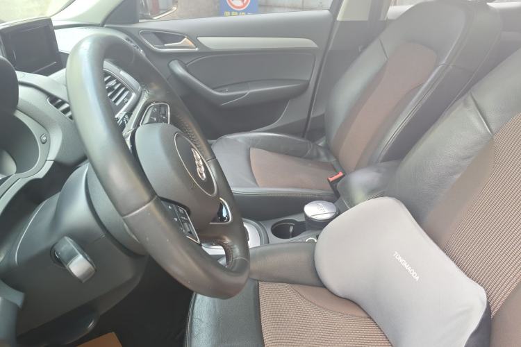 Used Audi Q3 2018 30th Anniversary Edition 30 TFSI Fashion Model Left Front Seat