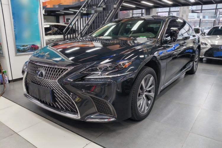 Used Lexus LS 2018 500h Premier Edition China V Standard
