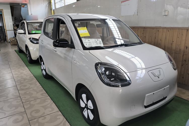 Used Wuling Hongguang MINIEV 2025 Four-Door Version Advanced Edition
