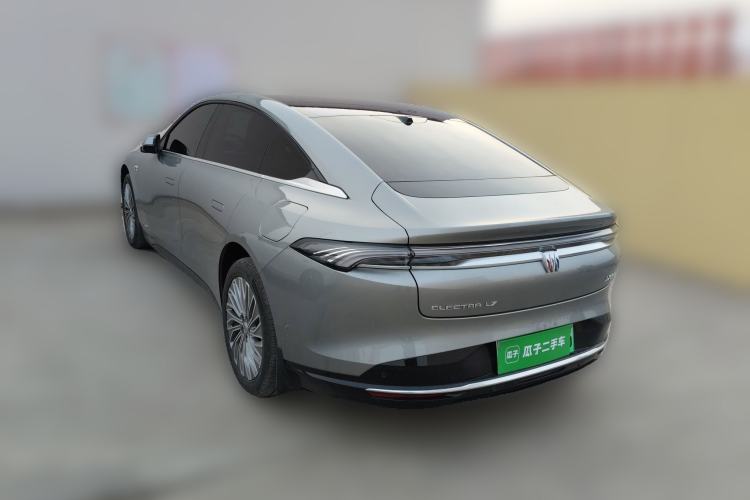 Used Buick L7 2025 Model Aivia