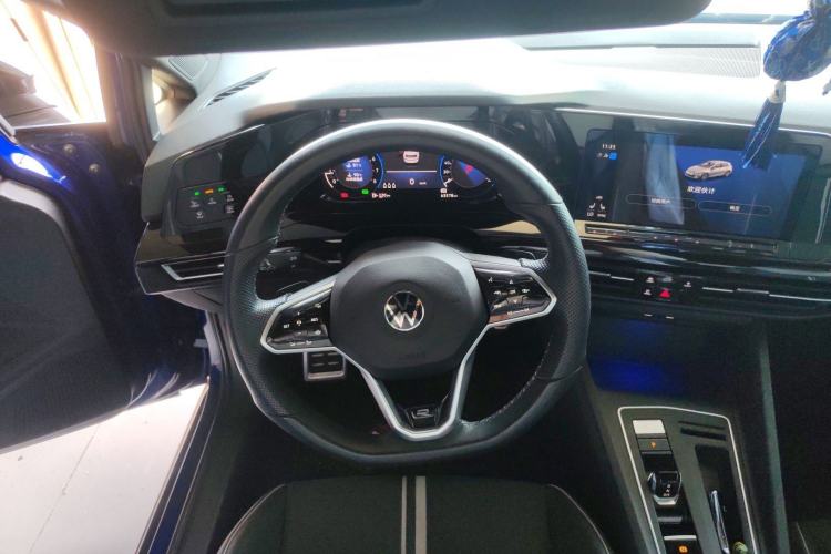 Used Volkswagen Golf 2021 280TSI DSG R-Line
