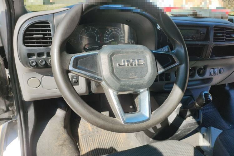 Used JMC Transit 2017 2.8T Commercial Version Short Wheelbase Mid-Roof 6/7/8-Seater JX493