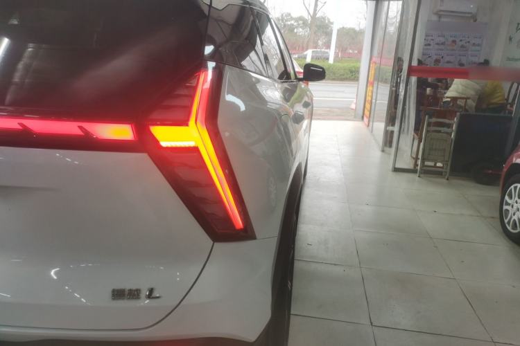 Used Geely Auto FX11 2024 1.5TD DCT Prestige Edition