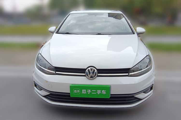Used Volkswagen Golf 2018 1.6L Manual Fashion Edition
