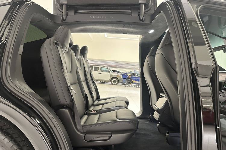 Used Tesla Model X 2023 Dual-Motor All-Wheel-Drive Version
