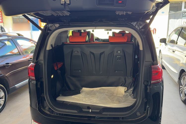 Used GAC Trumpchi M8 2021 Lingxiu Series 390T Deluxe Edition Trunk