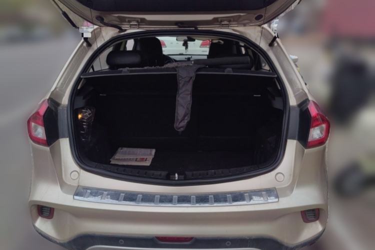 Used Geely Auto Vision X3 2017 1.5L Automatic Luxury Model Trunk