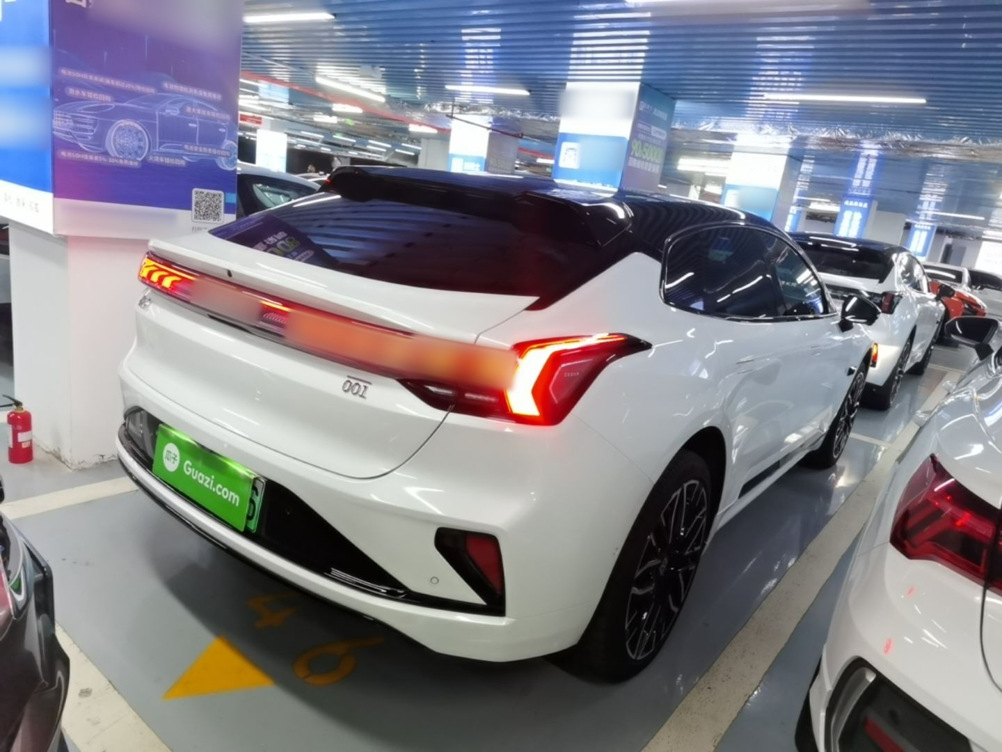 Zeekr 001 2025 YOU Edition 100 kWh All-Wheel Drive — снимка 6