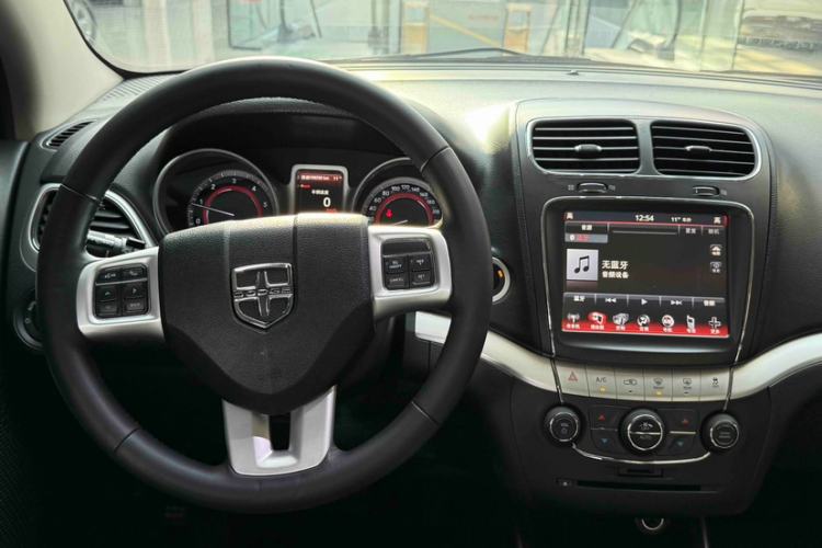 Used Dodge Journey 2015 2.0TD Four-Wheel Drive Luxury Edition