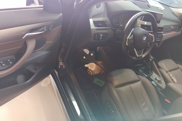 Used BMW X1 2018 xDrive20Li Luxury Model