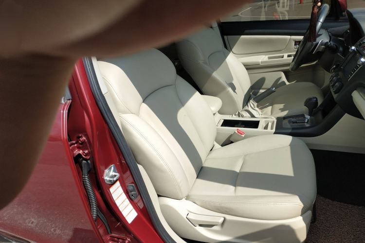 Used Subaru XV 2012 2.0i Elite Edition
