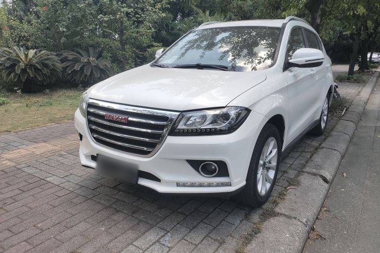 Used Haval H2 2017 Red-Label 1.5T Manual Two-Wheel Drive Luxury Model