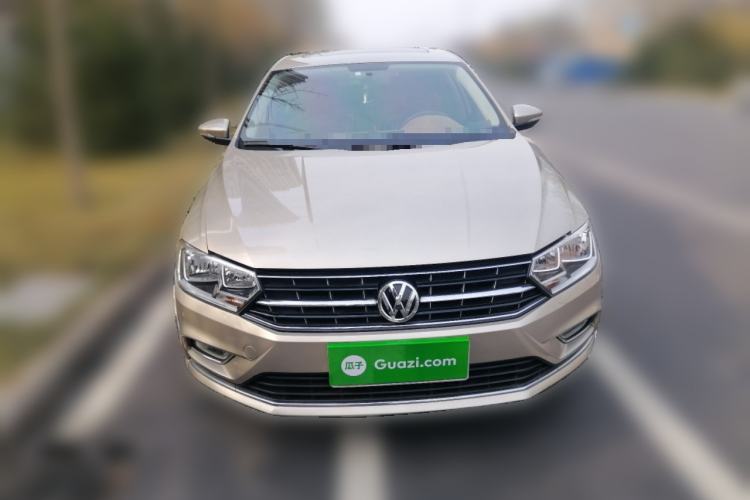 Used Volkswagen Bora 2016 1.6L Manual Comfort Model Front